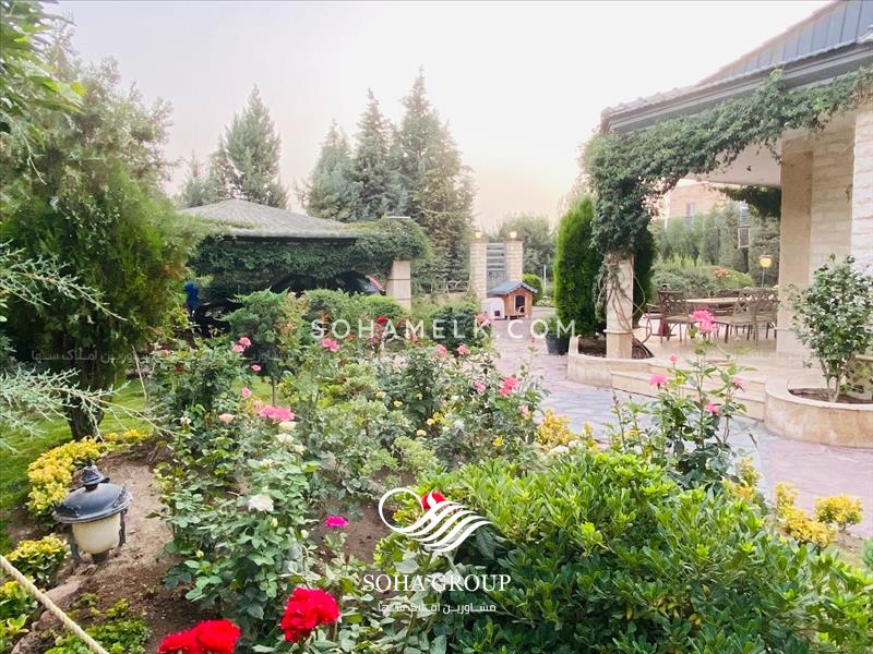 رهن و اجاره سالانه  4600 متر باغ ویلا فوق العاده سرسبزو زیبا درمحمدشهر کرج
