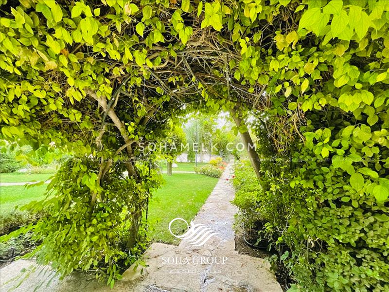 3200متر باغ ویلا فوق العاده زیبا وسرسبز درخوشنام ملارد