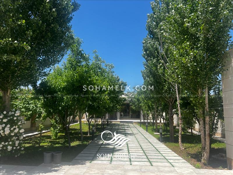 1000متر باغ ویلا با طراحی مدرن و شیک در منطقه صفادشت 