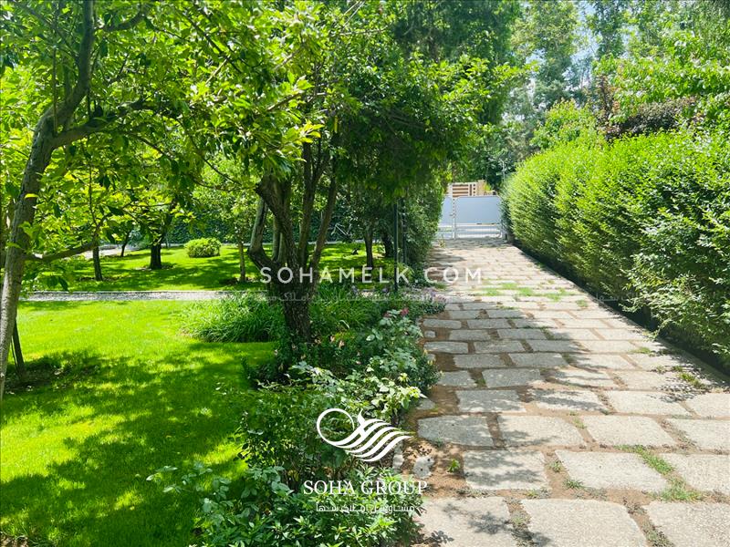 1250 متر باغ ویلا با چشم اندازی بینظیر در دهکده خانه فردیس کرج