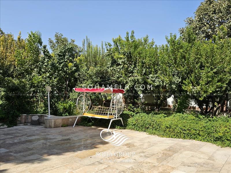 2400 متر باغ ویلای بسیار زیبا در دل باغات شهریار