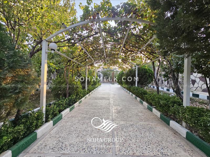 1050 متر باغ ویلای فوق العاده زیبا در کردزار شهریار