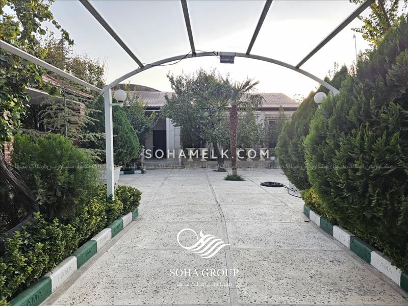 1050 متر باغ ویلای فوق العاده زیبا در کردزار شهریار