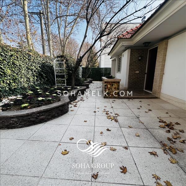 750 متر باغ ویلای بازسازی شده در دهکده ویلایی فردیس