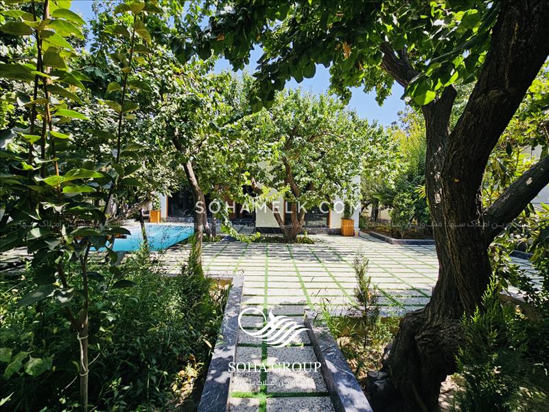 560 متر باغ‌ویلای بسیار زیبا در شهریار