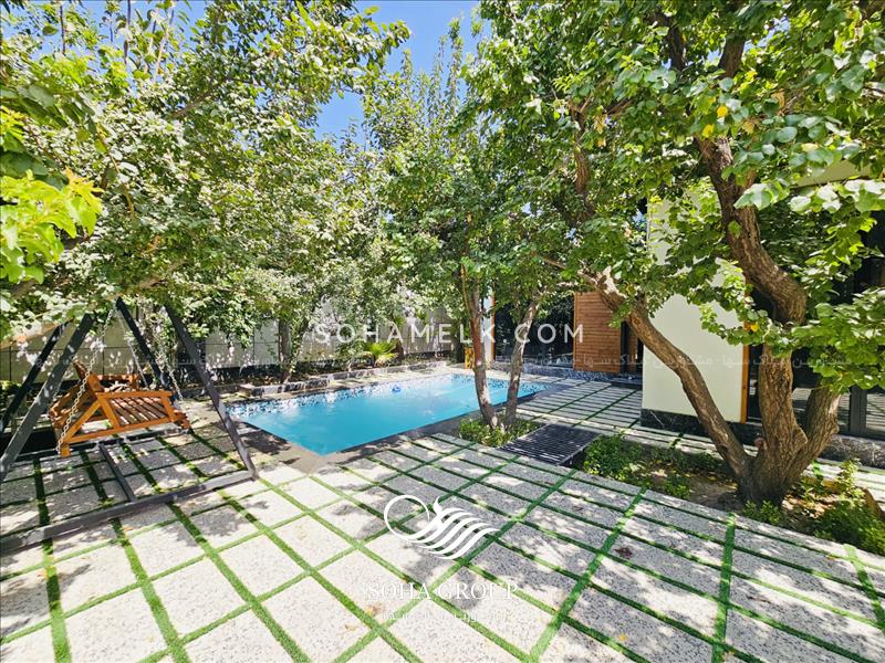 560 متر باغ‌ویلای بسیار زیبا در شهریار
