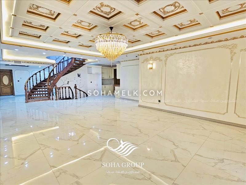 عمارت لوکس و فاخر در قلب شهریار