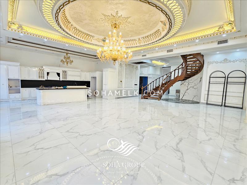 عمارت لوکس و فاخر در قلب شهریار