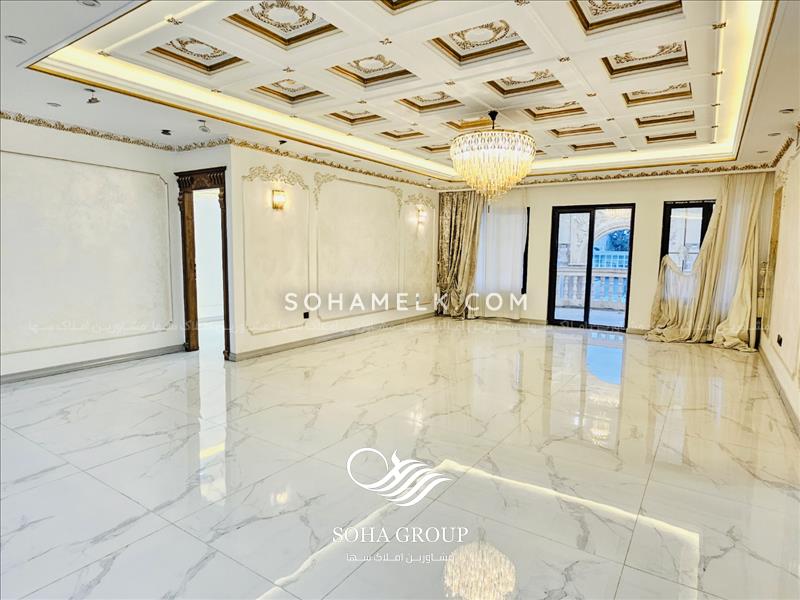عمارت لوکس و فاخر در قلب شهریار