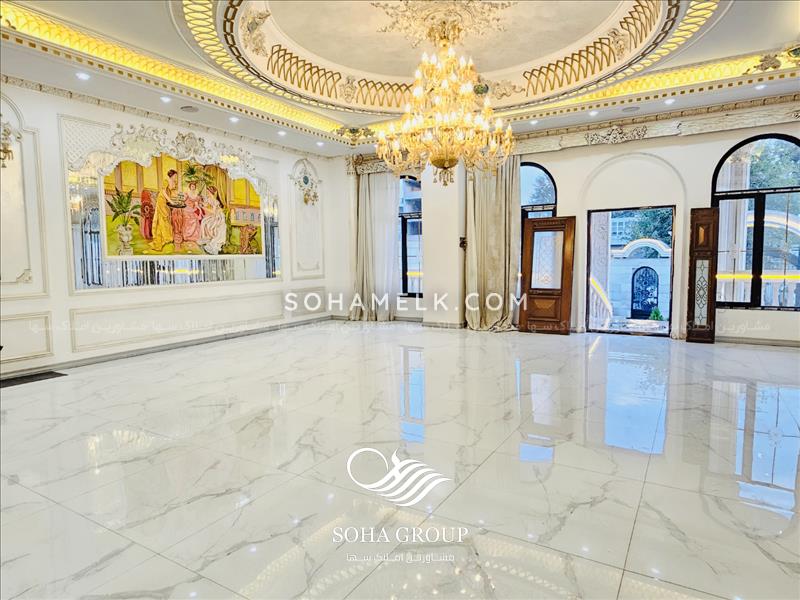 عمارت لوکس و فاخر در قلب شهریار