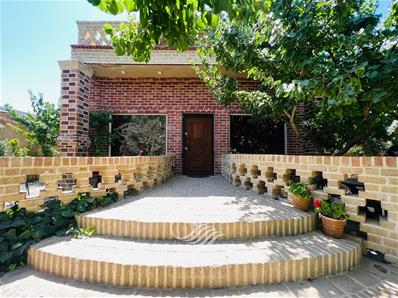 1100متر باغ ویلا سنتی و زیبا در وحیدیه شهریار
